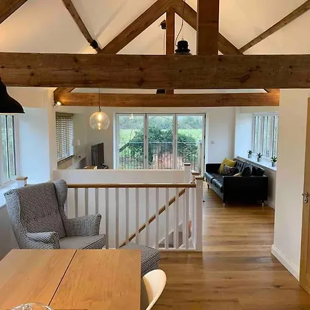 Albion Barn “sunset View” Apartman *